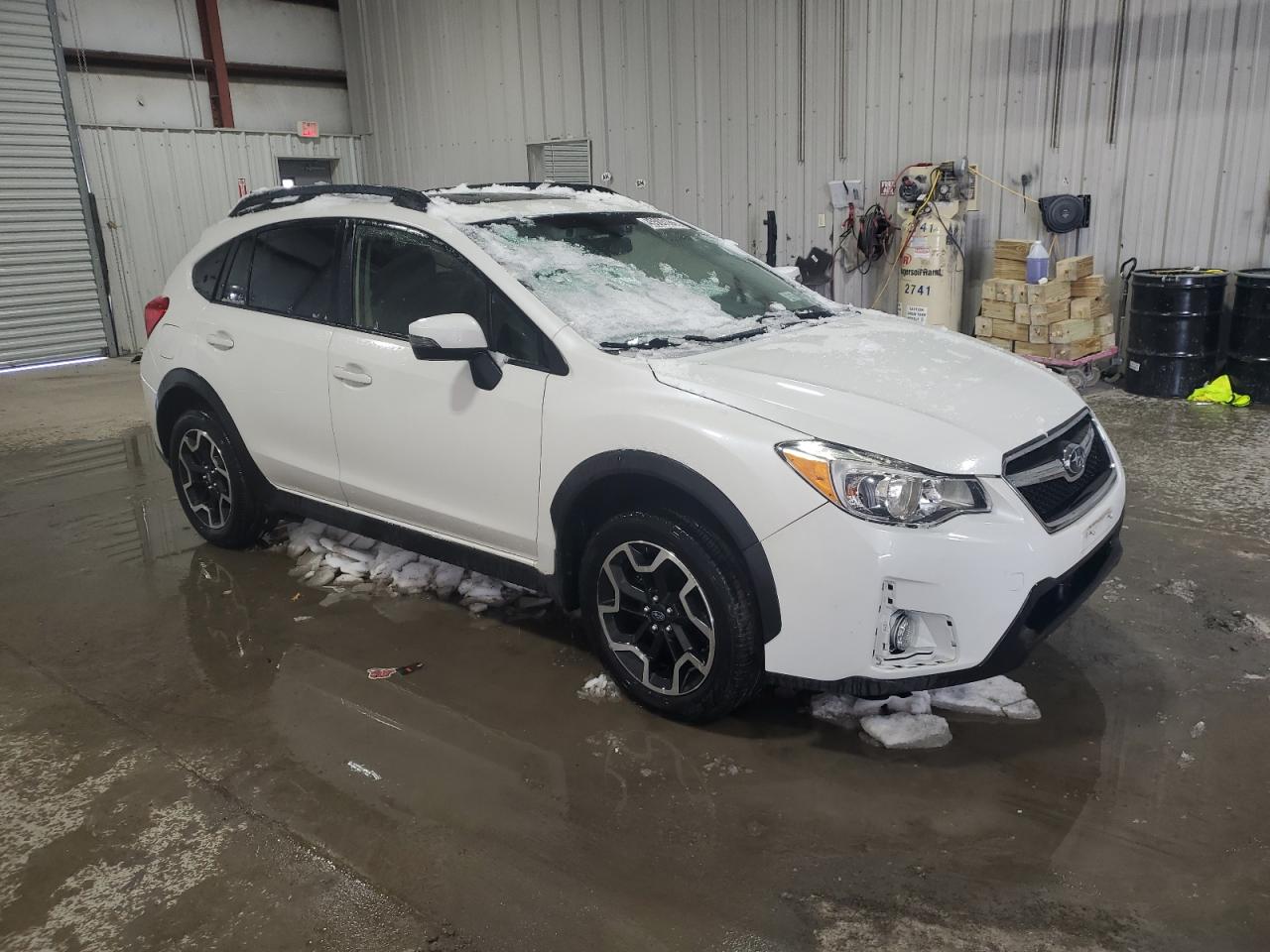 2016 Subaru XV - Image 4