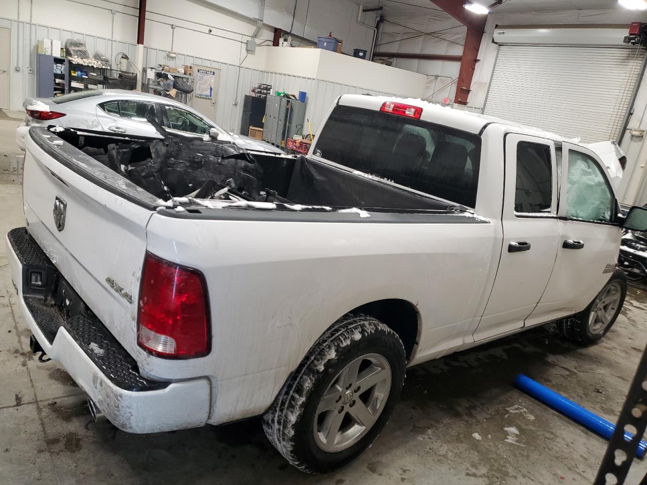2018 RAM 1500 - Image 3