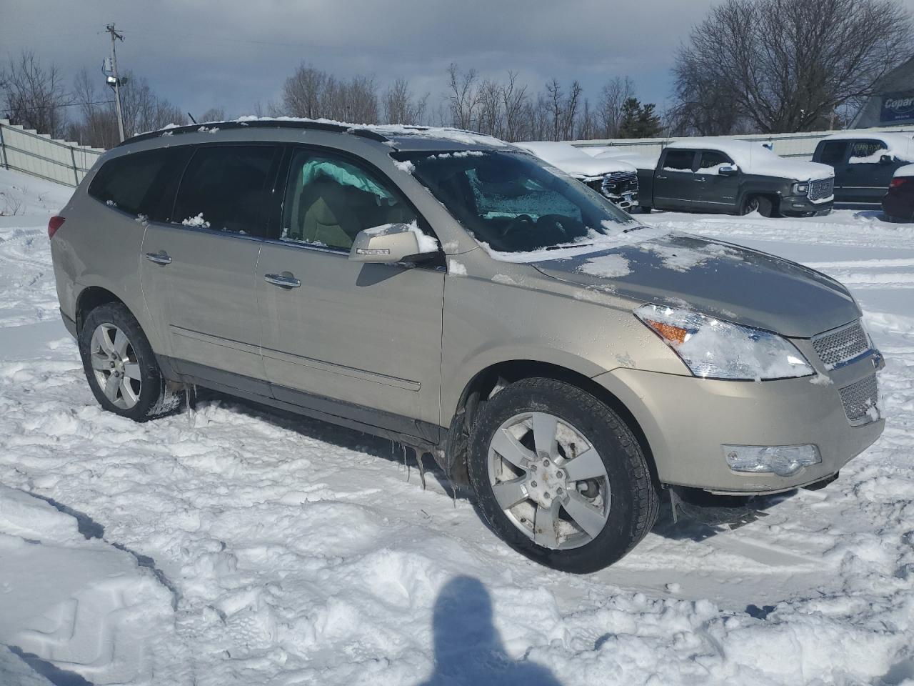 2010 Chevrolet Traverse - Image 4