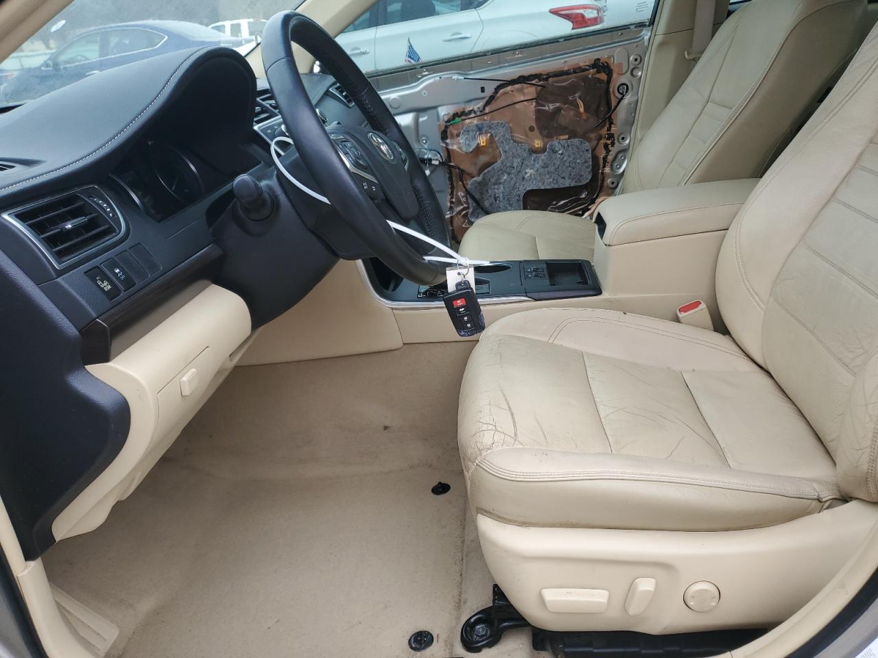 2015 Toyota Camry - Image 7