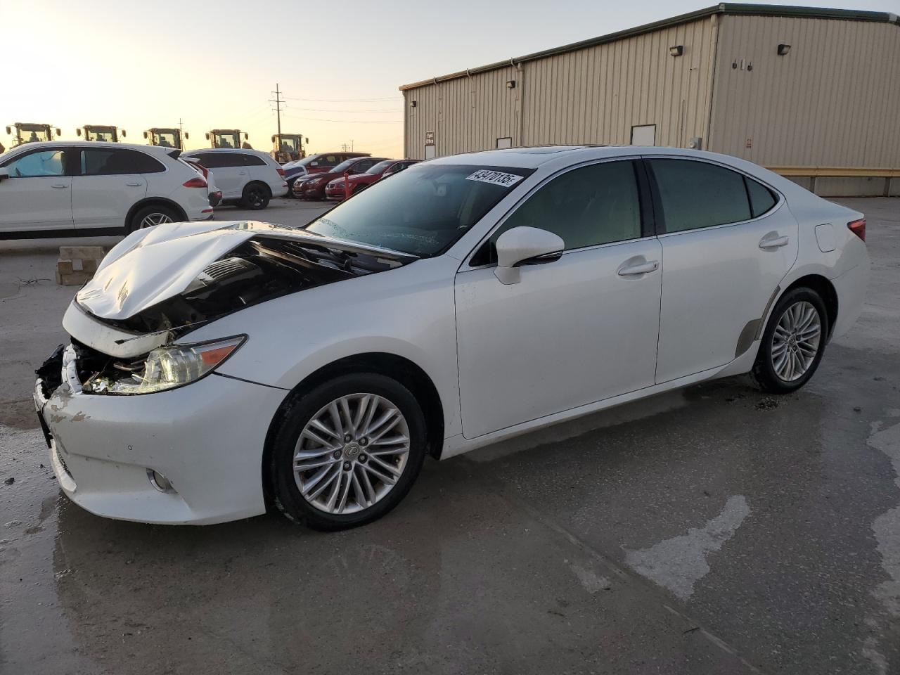 2013 Lexus ES - Image 1