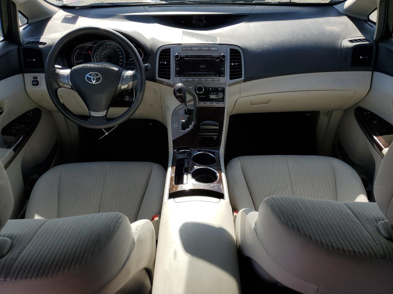 2011 Toyota Venza - Image 8