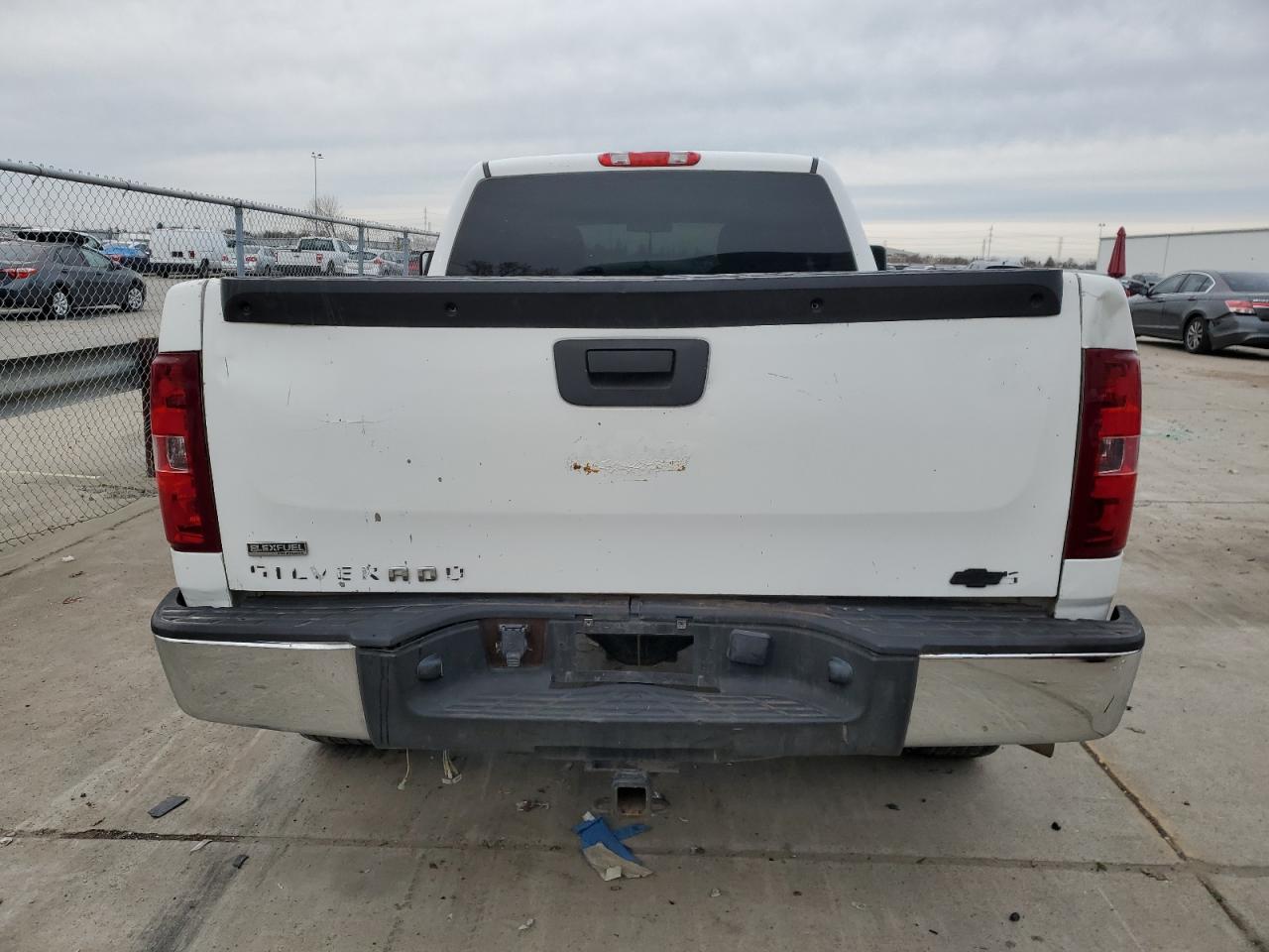 2011 Chevrolet Silverado - Image 6