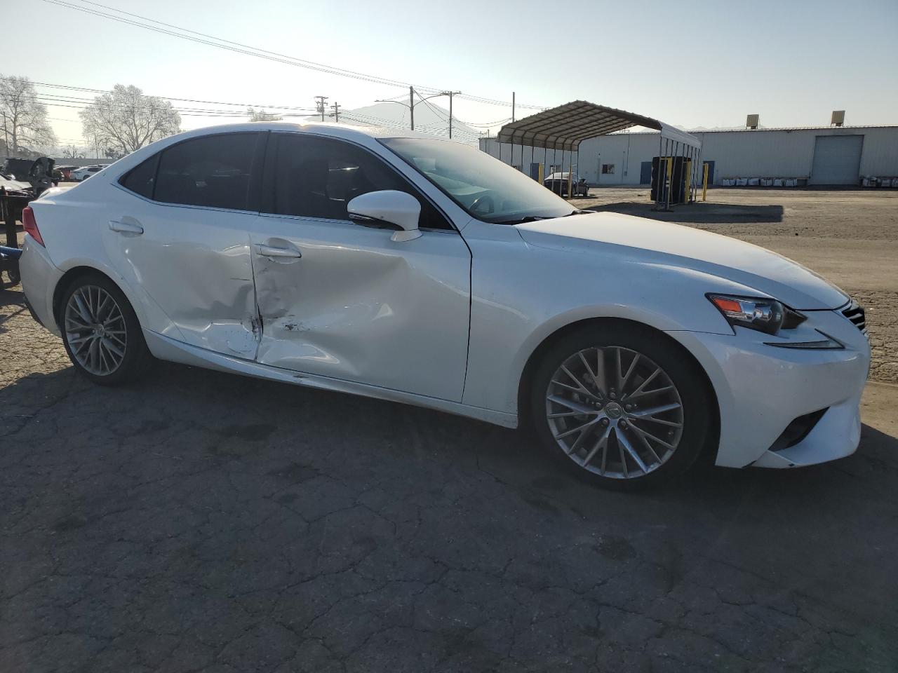 2015 Lexus IS - Image 4