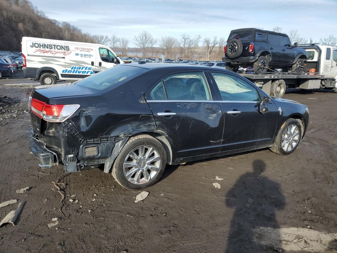 2010 Lincoln MKZ - Image 3