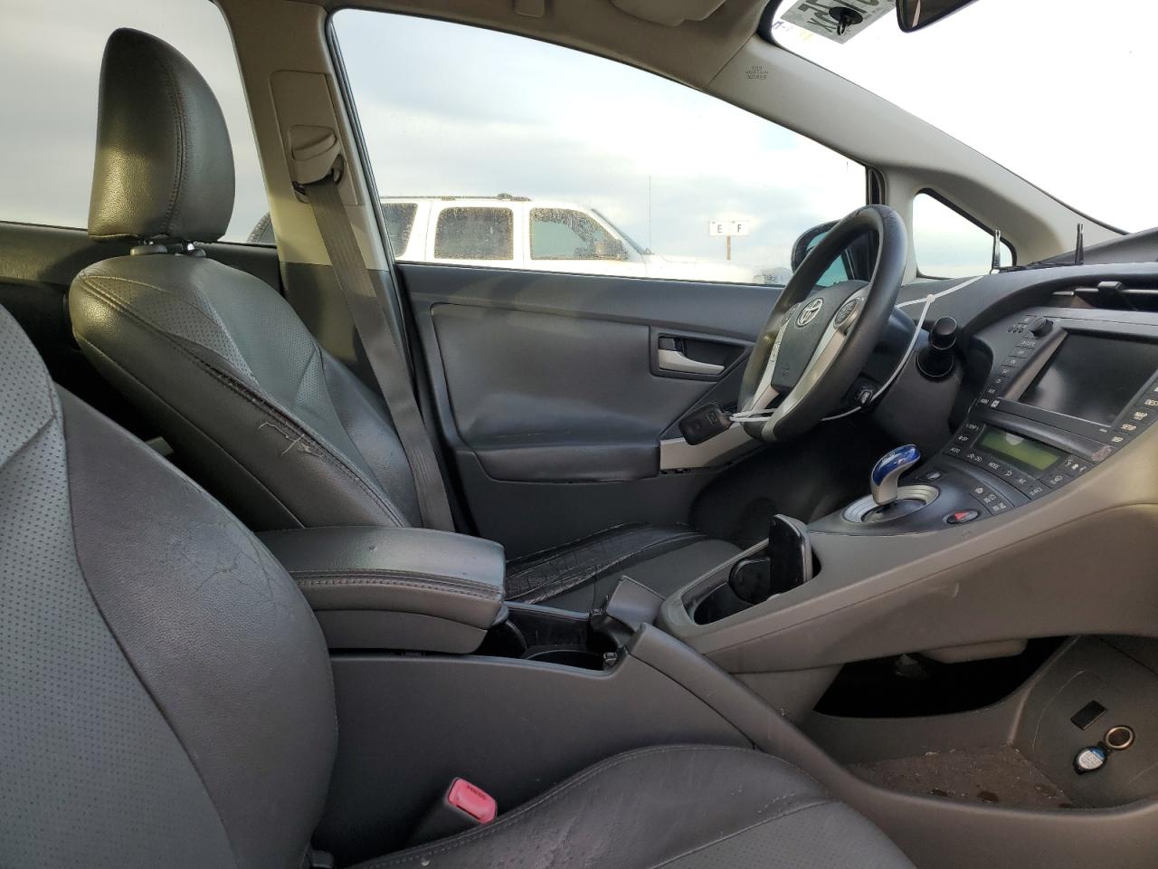 2011 Toyota Prius - Image 7