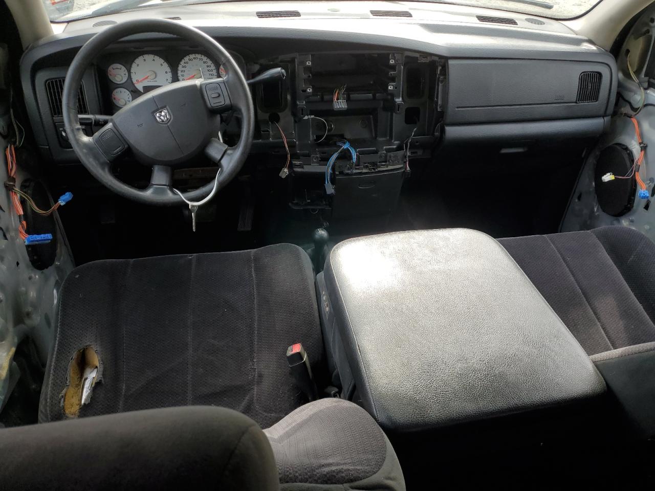 2005 Dodge RAM - Image 8