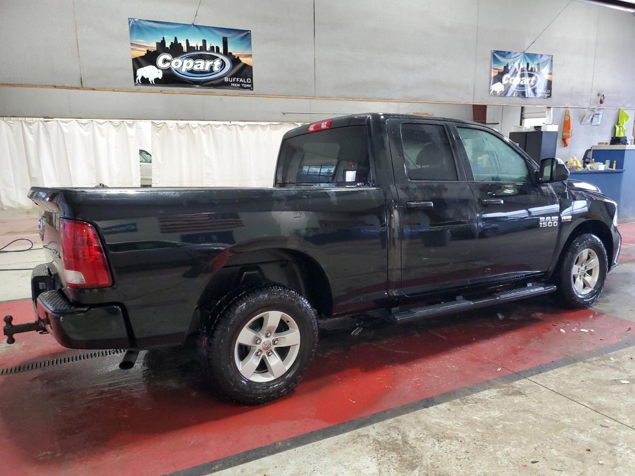 2018 RAM 1500 - Image 3