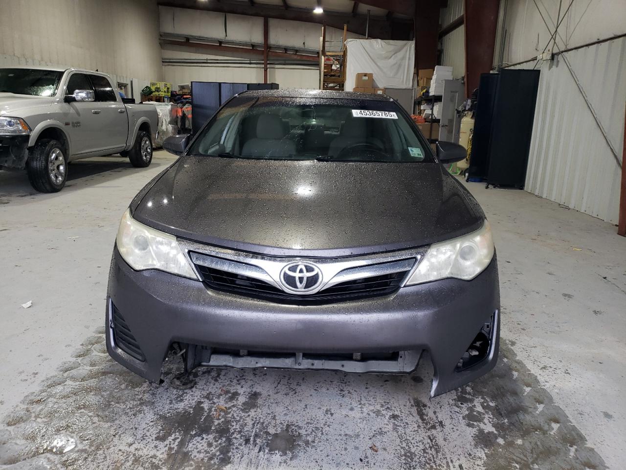 2014 Toyota Camry - Image 5