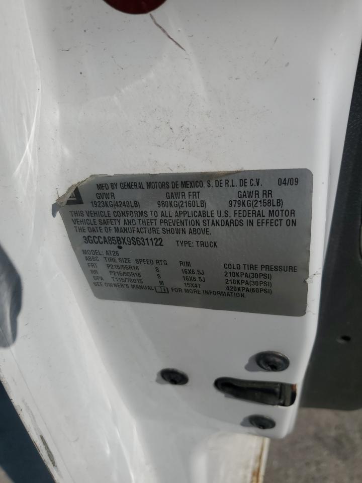 2009 Chevrolet HHR - Image 12