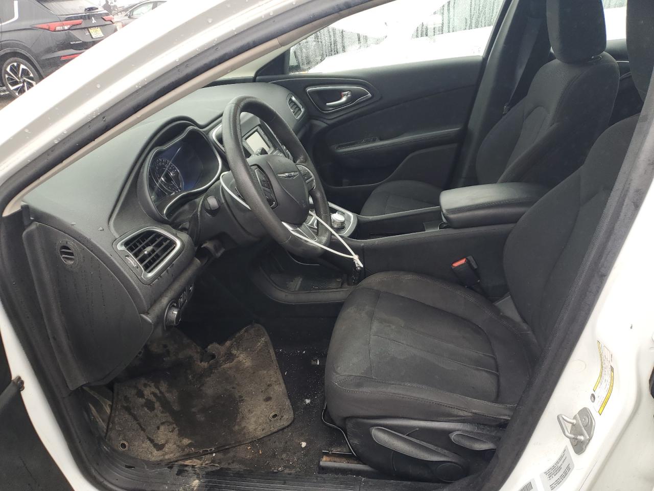 2015 Chrysler 200 Lx VIN: 1C3CCCFB3FN618282 Lot: 45166185