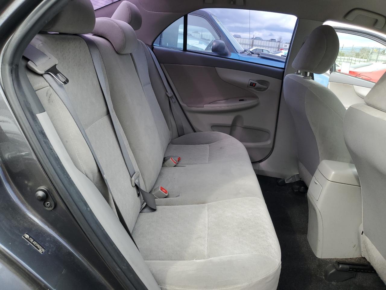 2009 Toyota Corolla - Image 10