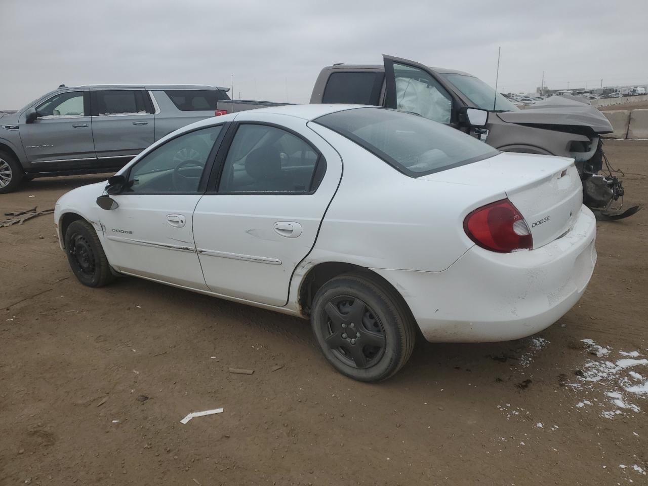 2000 Dodge Neon - Image 2