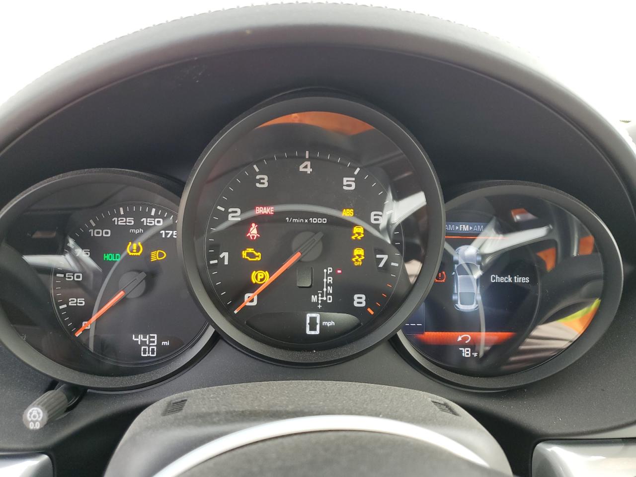 2024 Porsche Cayman - Image 9