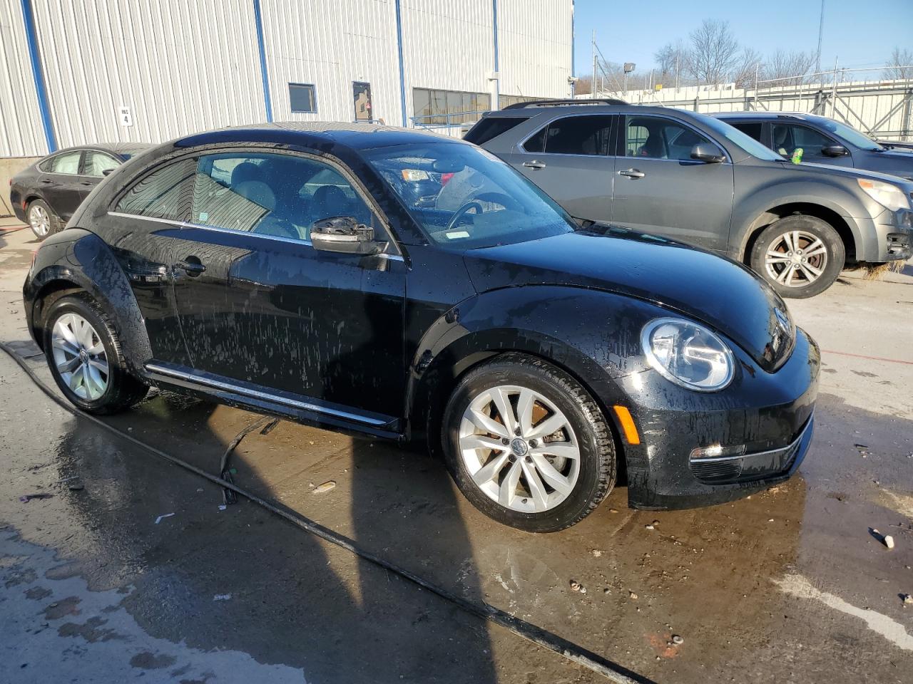 2013 Volkswagen Beetle - Image 4