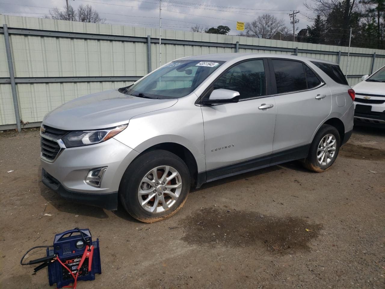 2021 Chevrolet Equinox - Image 1