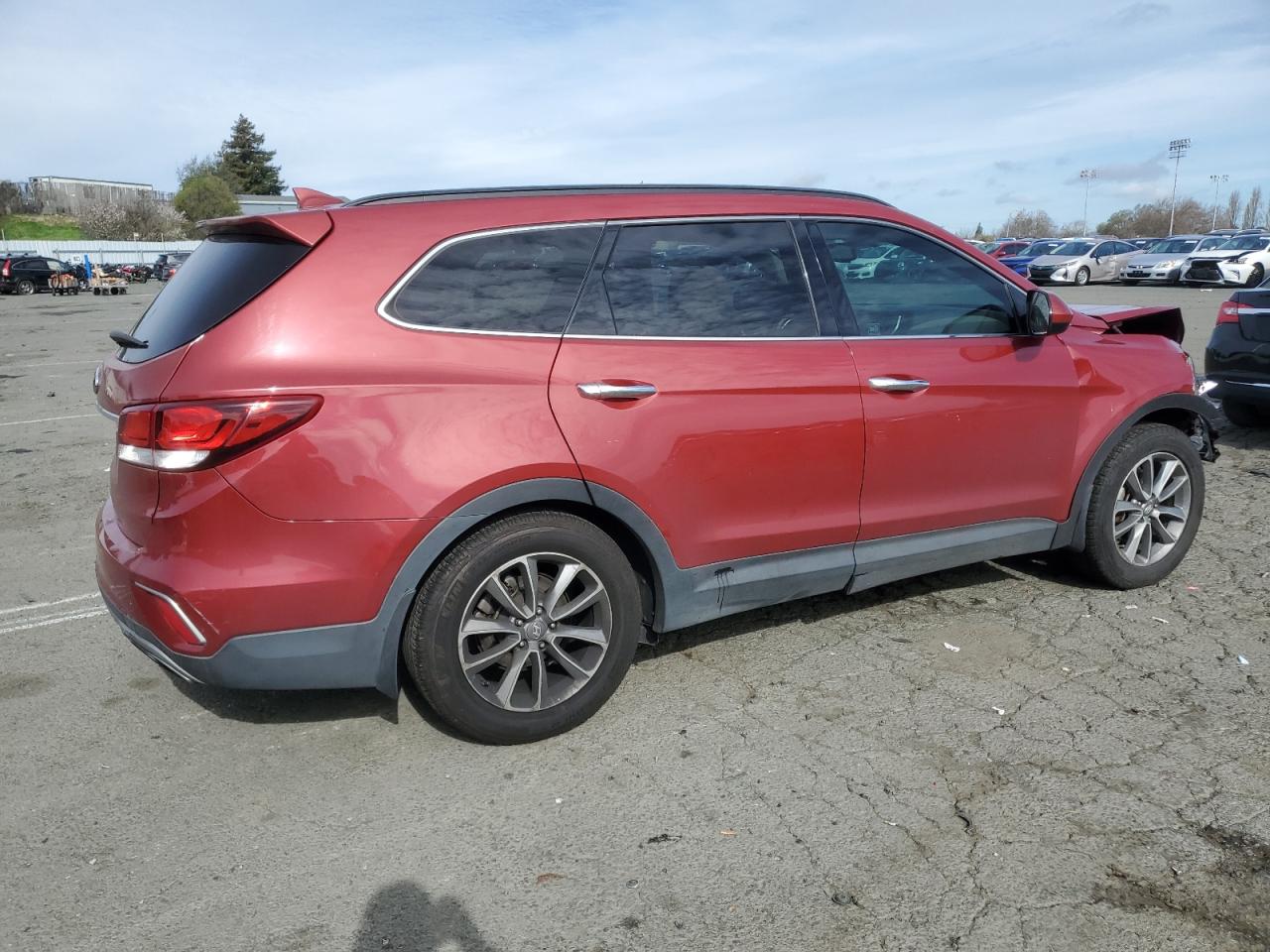 2017 Hyundai Santa Fe - Image 3