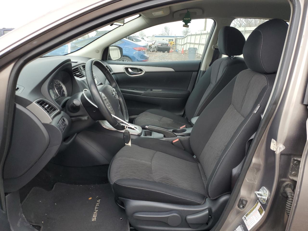 2015 Nissan Sentra - Image 7