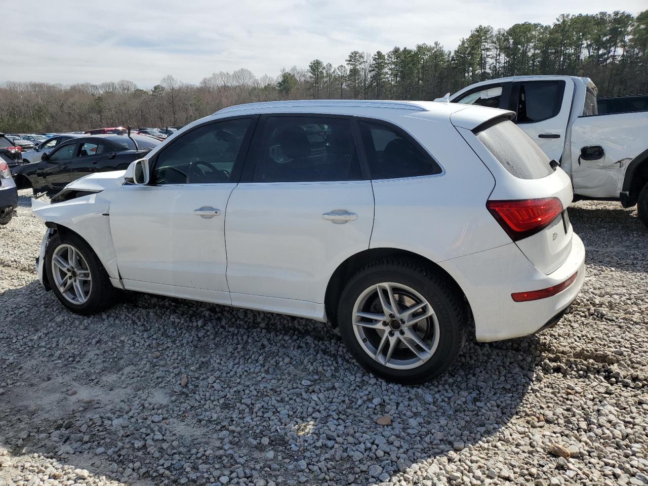2015 Audi Q5 - Image 2