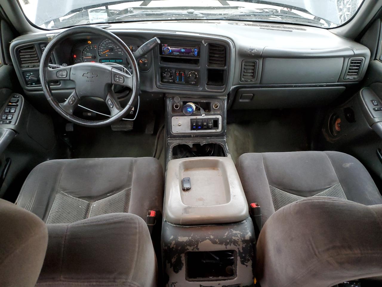 2007 Chevrolet Silverado - Image 8