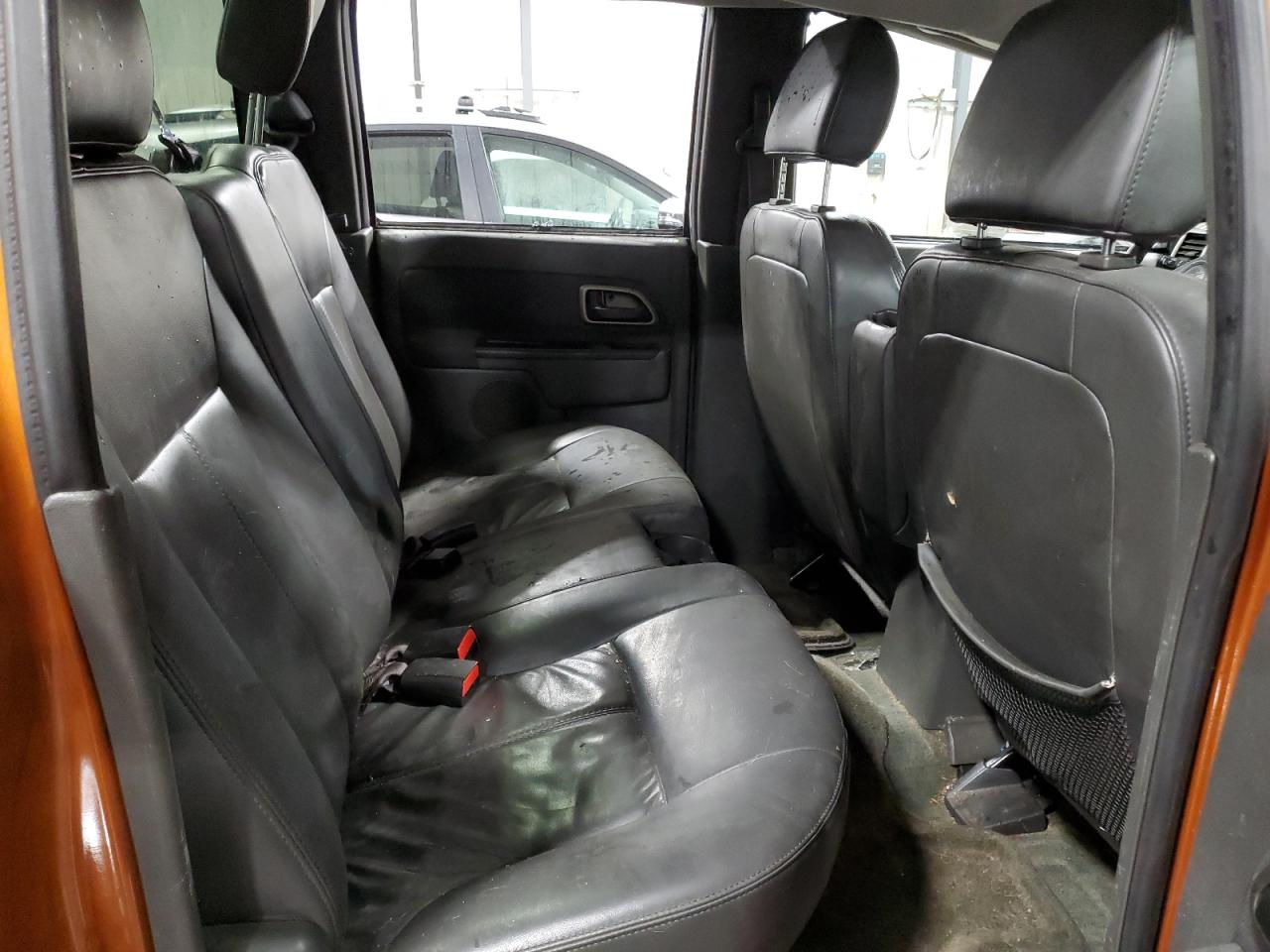 2005 Chevrolet Colorado - Image 10