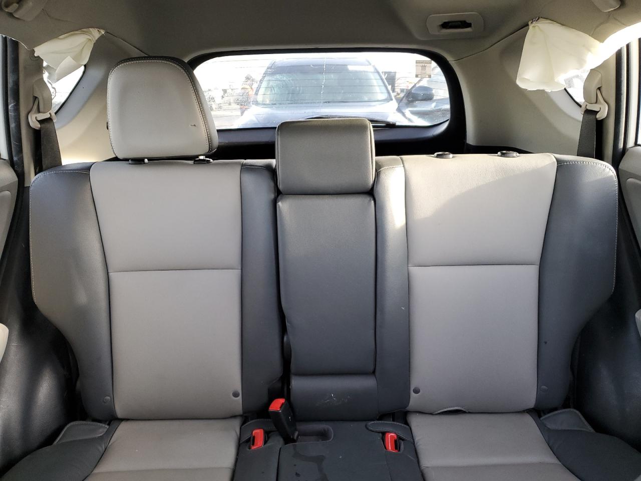 2013 Toyota RAV 4 - Image 10
