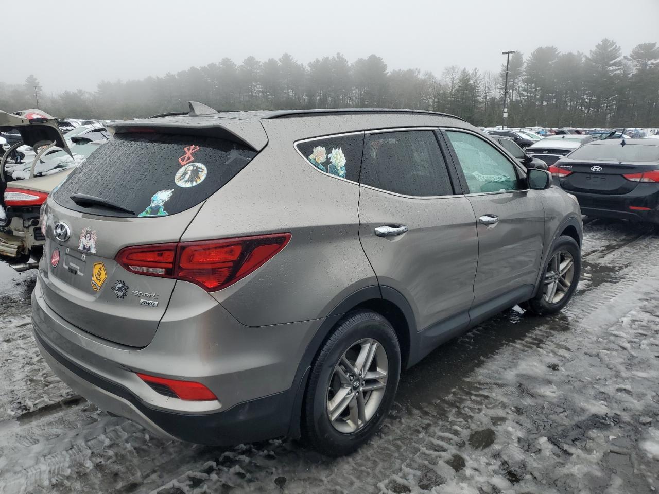 2017 Hyundai Santa Fe - Image 3