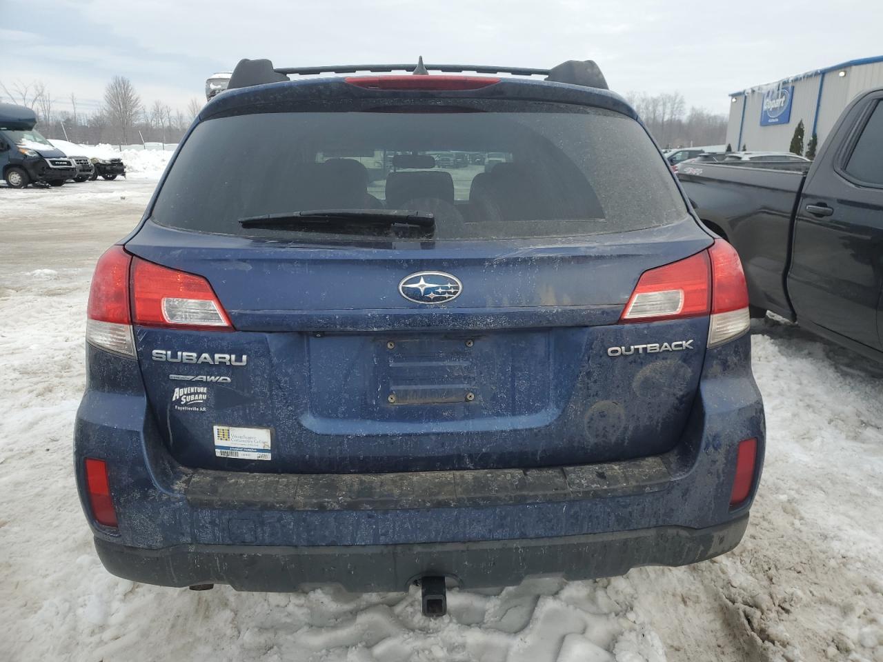 2011 Subaru Outback - Image 6