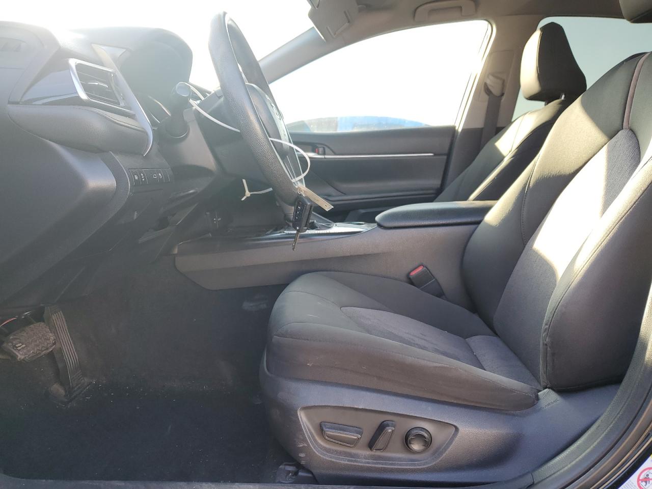 2018 Toyota Camry - Image 7