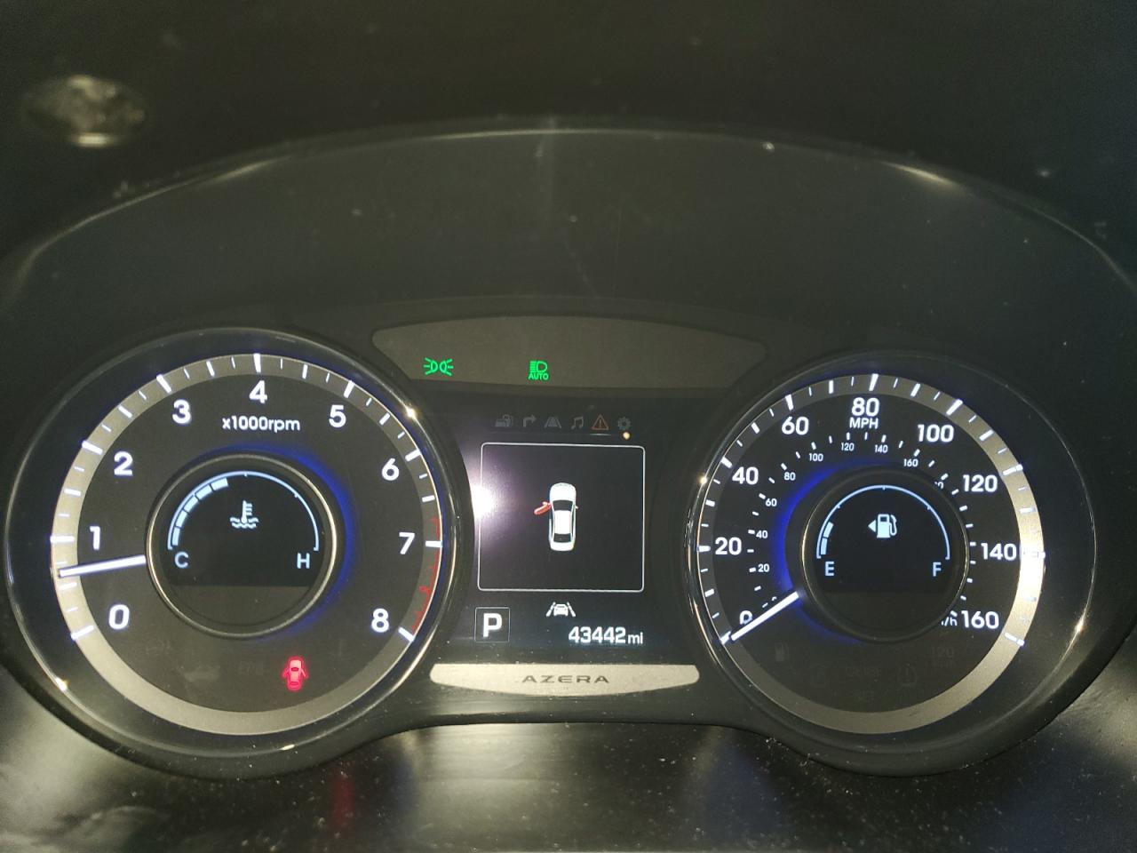 2016 Hyundai Azera - Image 9