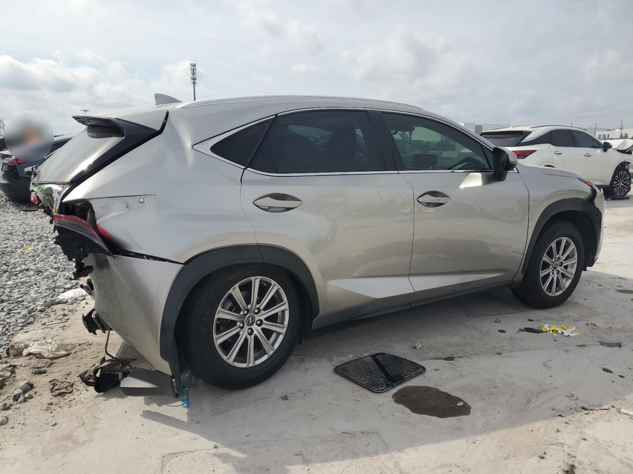 2021 Lexus NX - Image 3