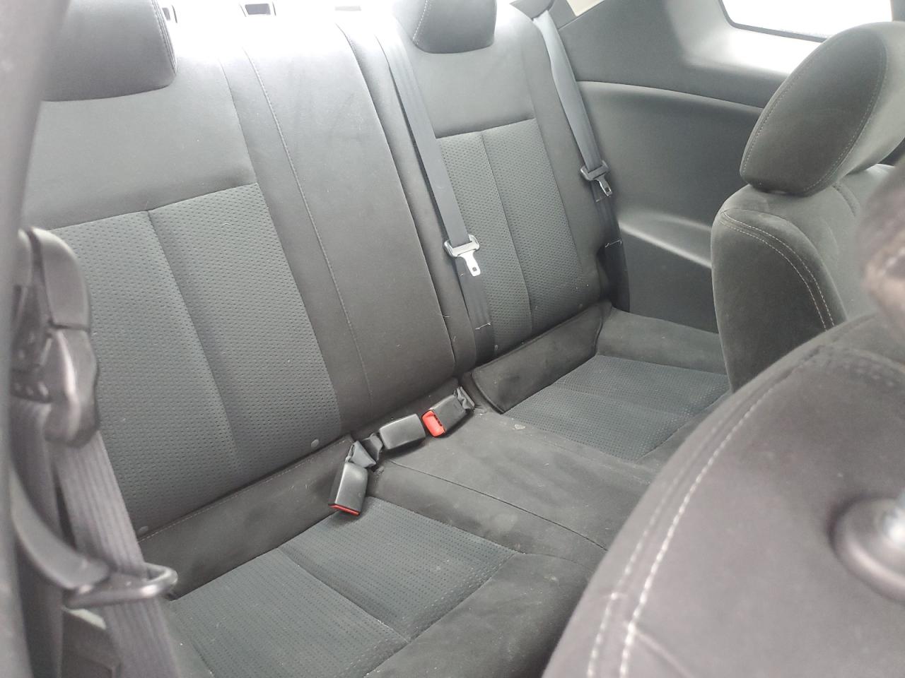 2010 Nissan Altima - Image 10