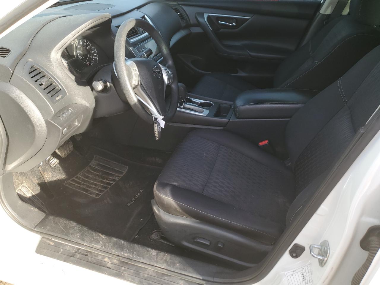 2018 Nissan Altima - Image 7