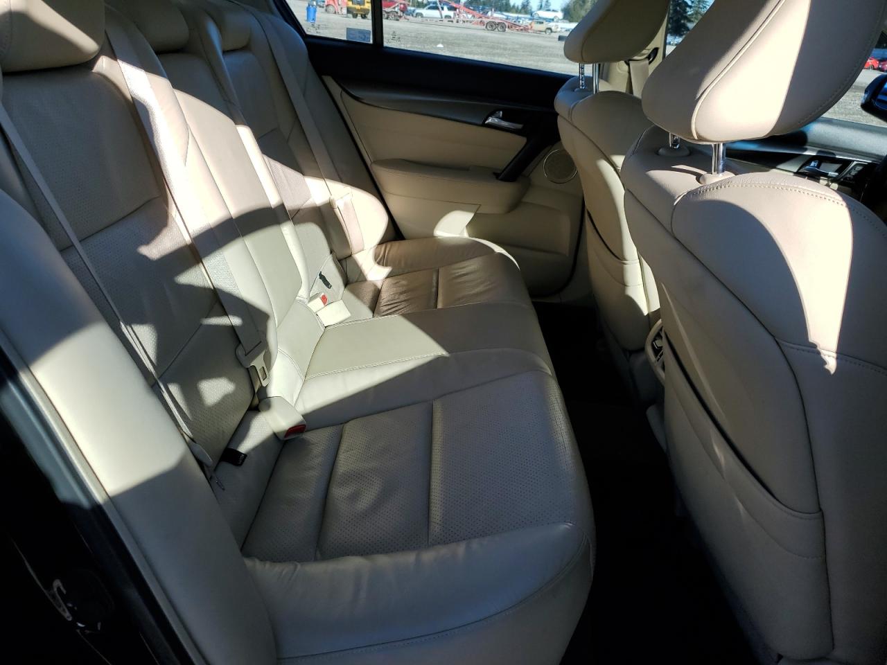 2012 Acura TL - Image 10
