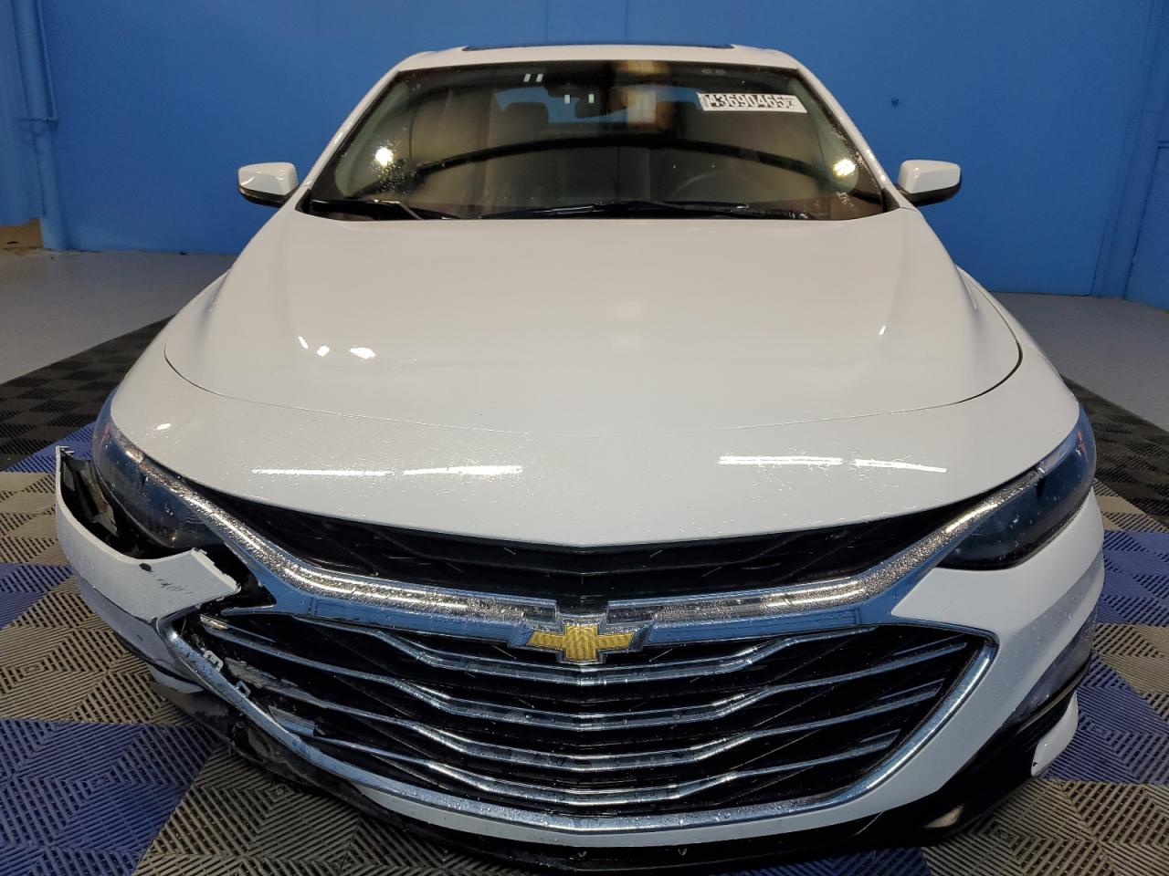 2023 Chevrolet Malibu - Image 5