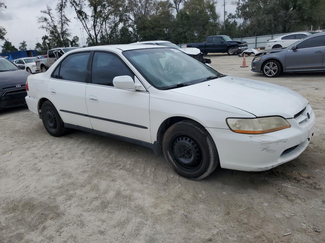 1999 Honda Accord - Image 4