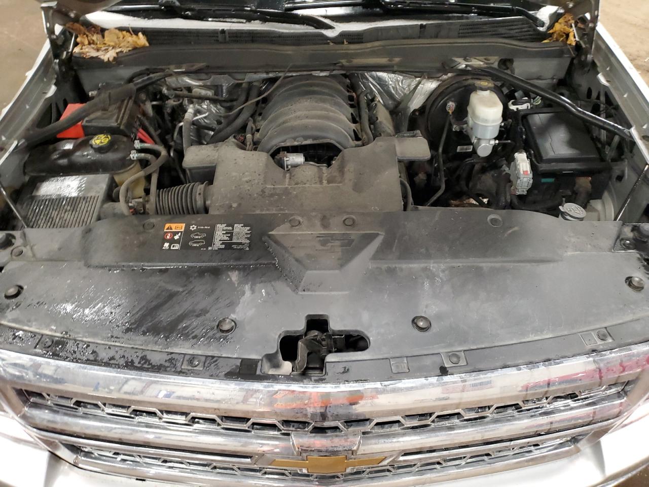 2015 Chevrolet Silverado - Image 11