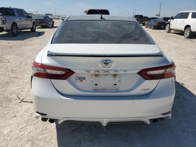  TOYOTA CAMRY 2018 White