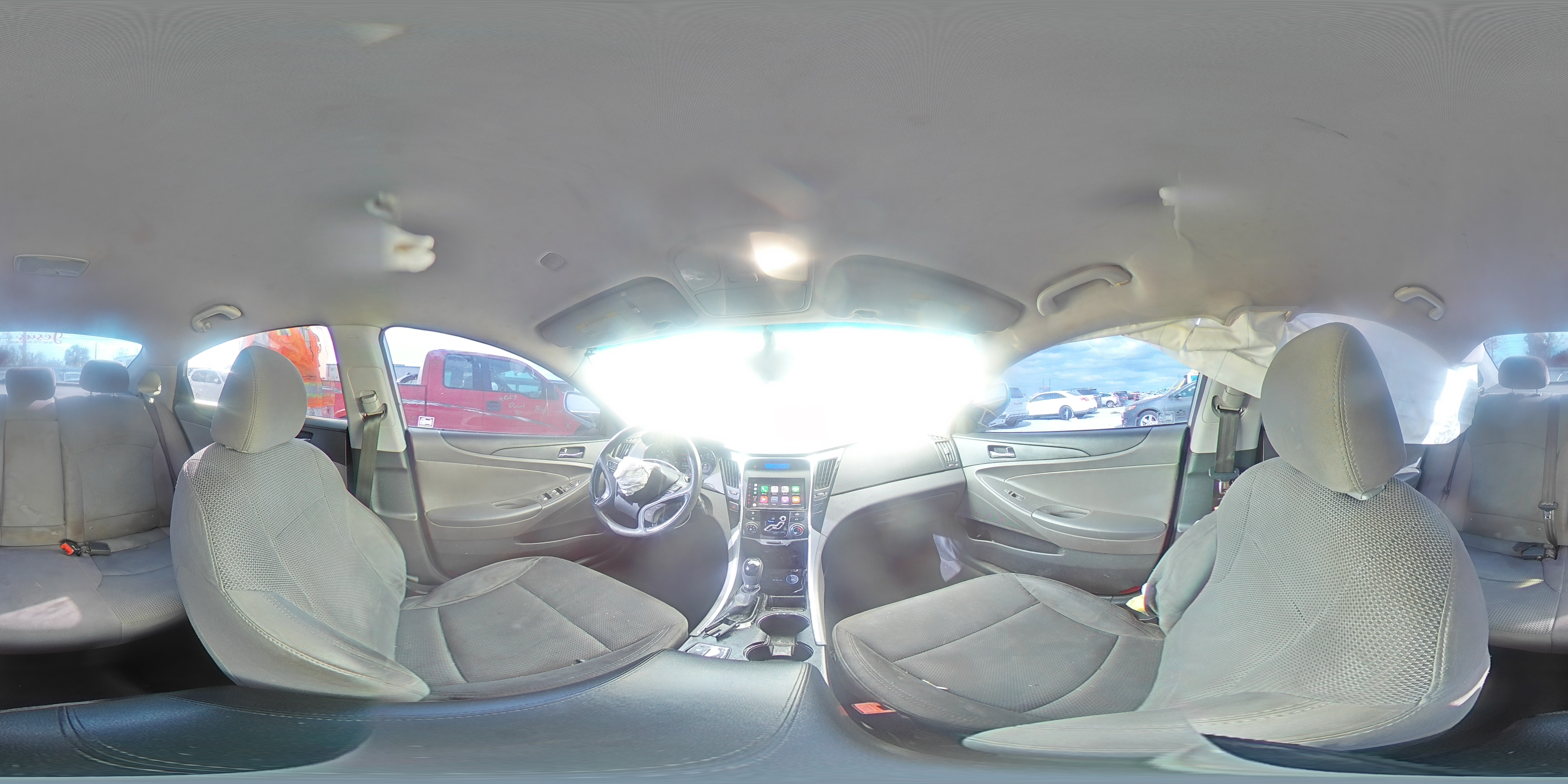 2013 Hyundai Sonata - Image 12