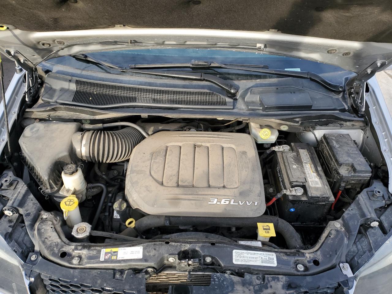 2014 Dodge Caravan - Image 12