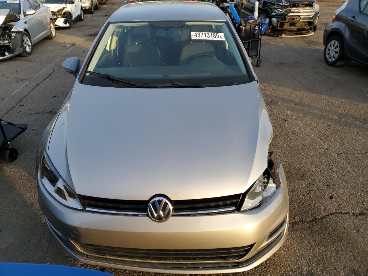 2017 Volkswagen Golf - Image 5