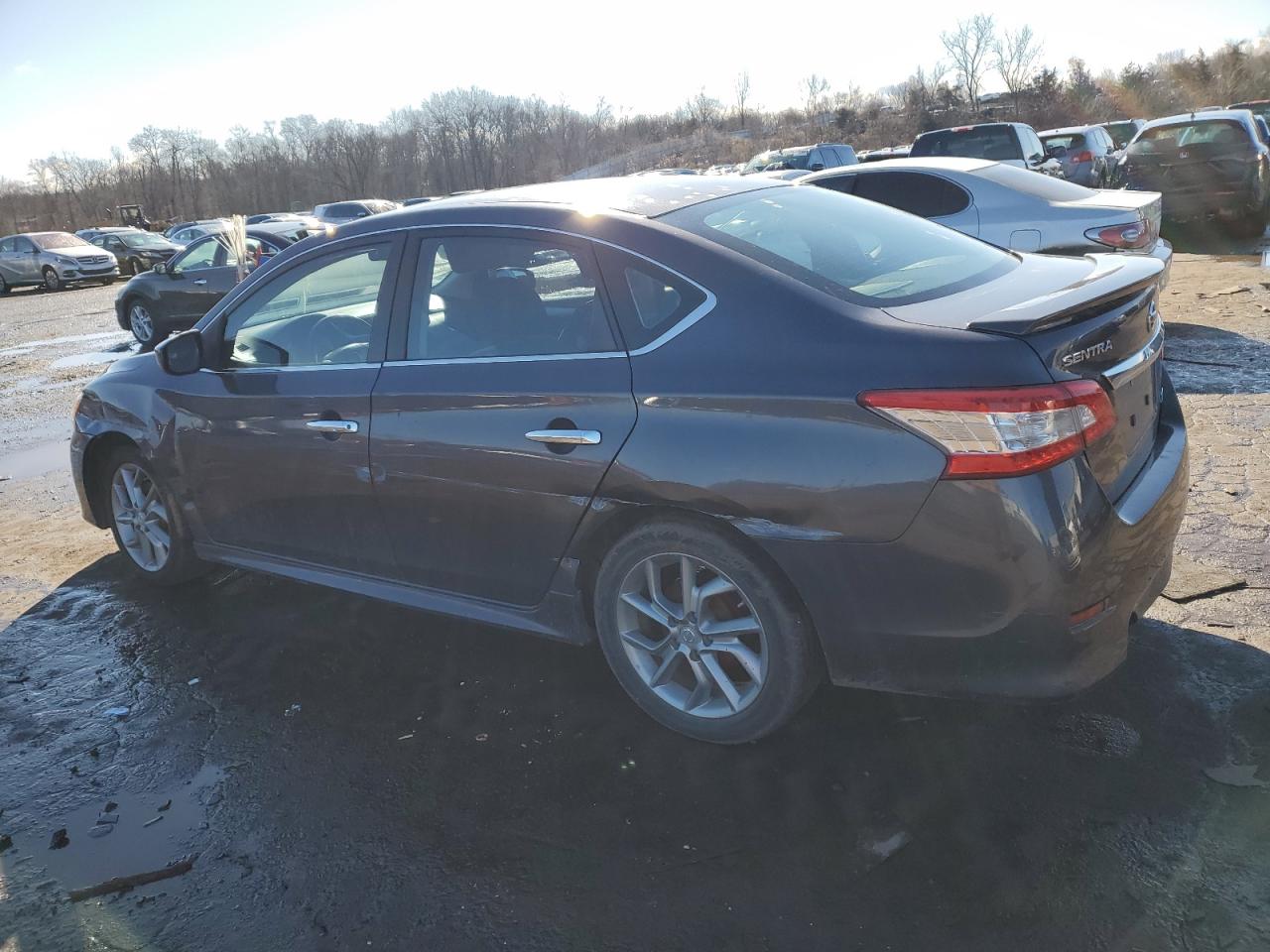 2014 Nissan Sentra - Image 2