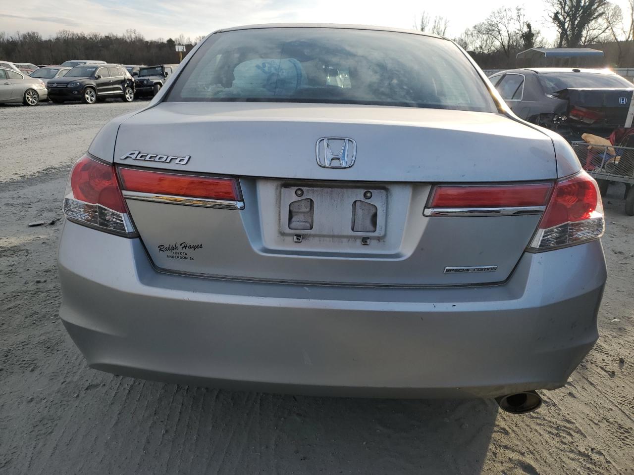 2012 Honda Accord - Image 6