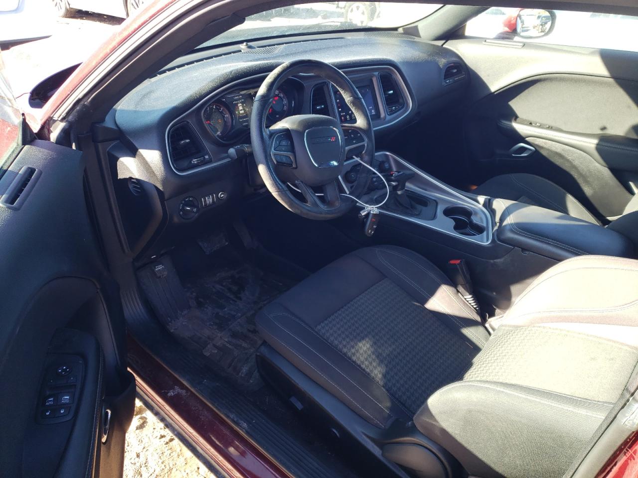 2019 Dodge Challenger - Image 8
