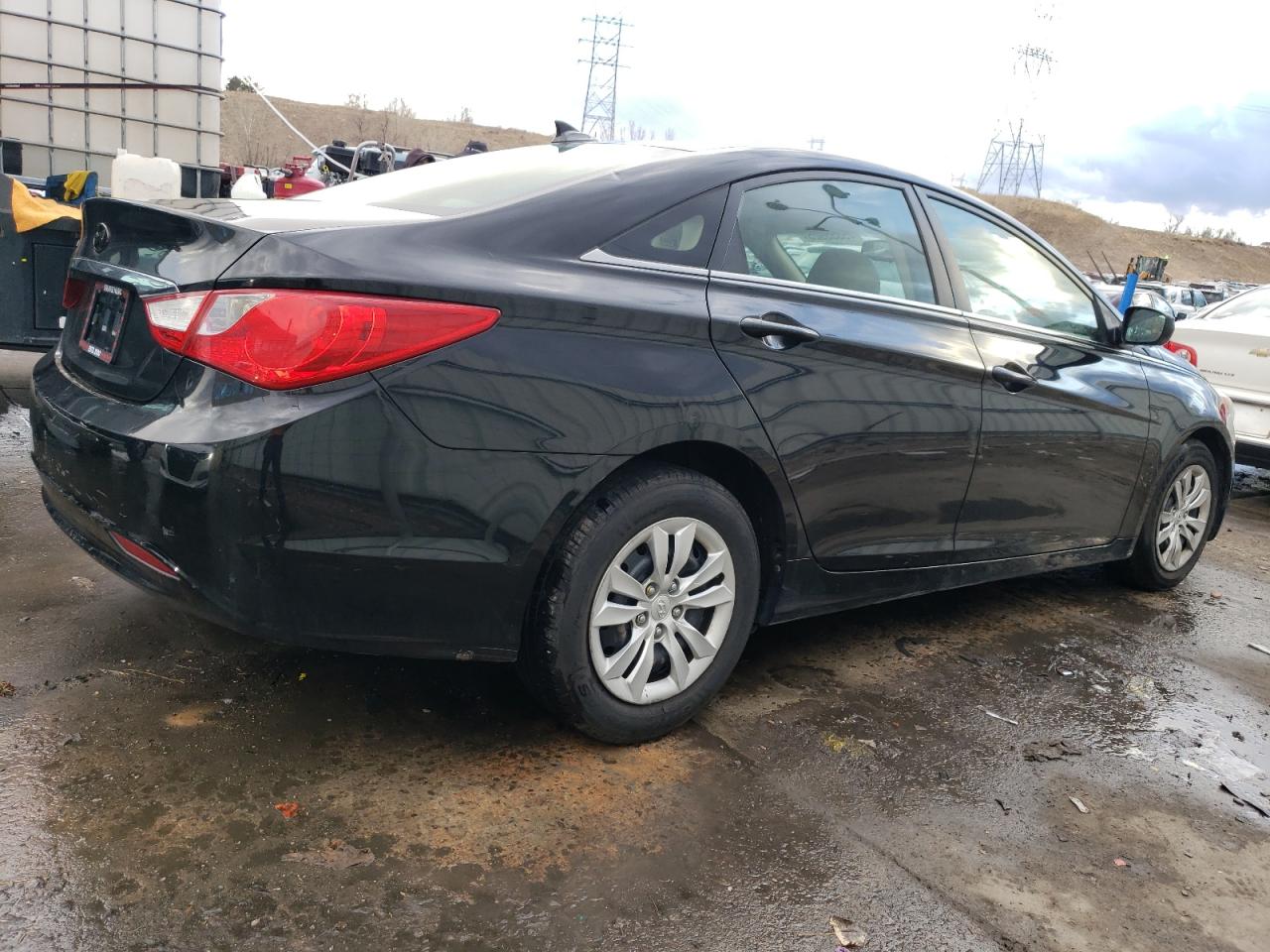 2012 Hyundai Sonata - Image 3