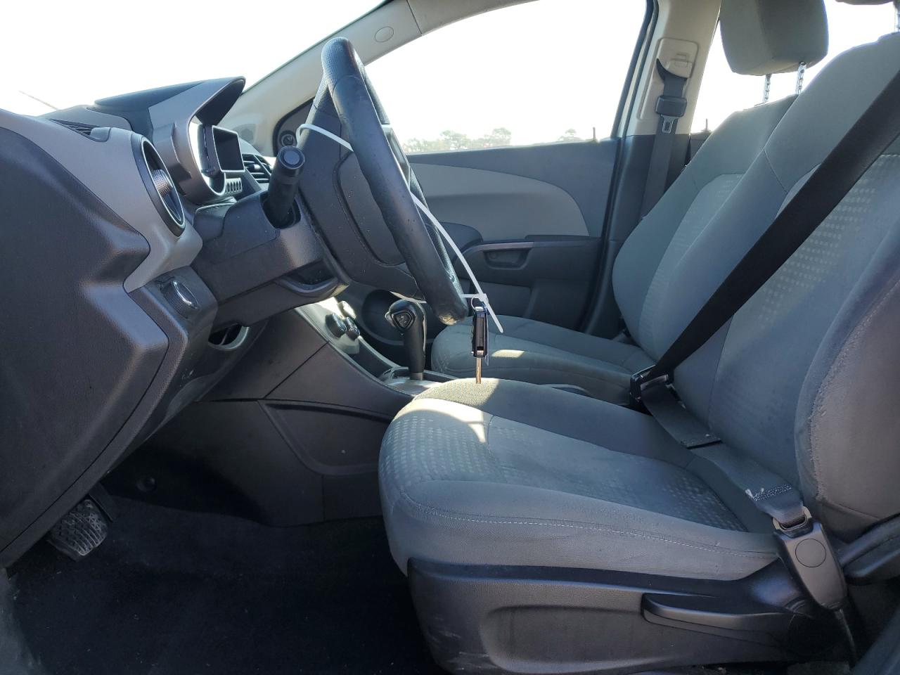 2013 Chevrolet Sonic - Image 7