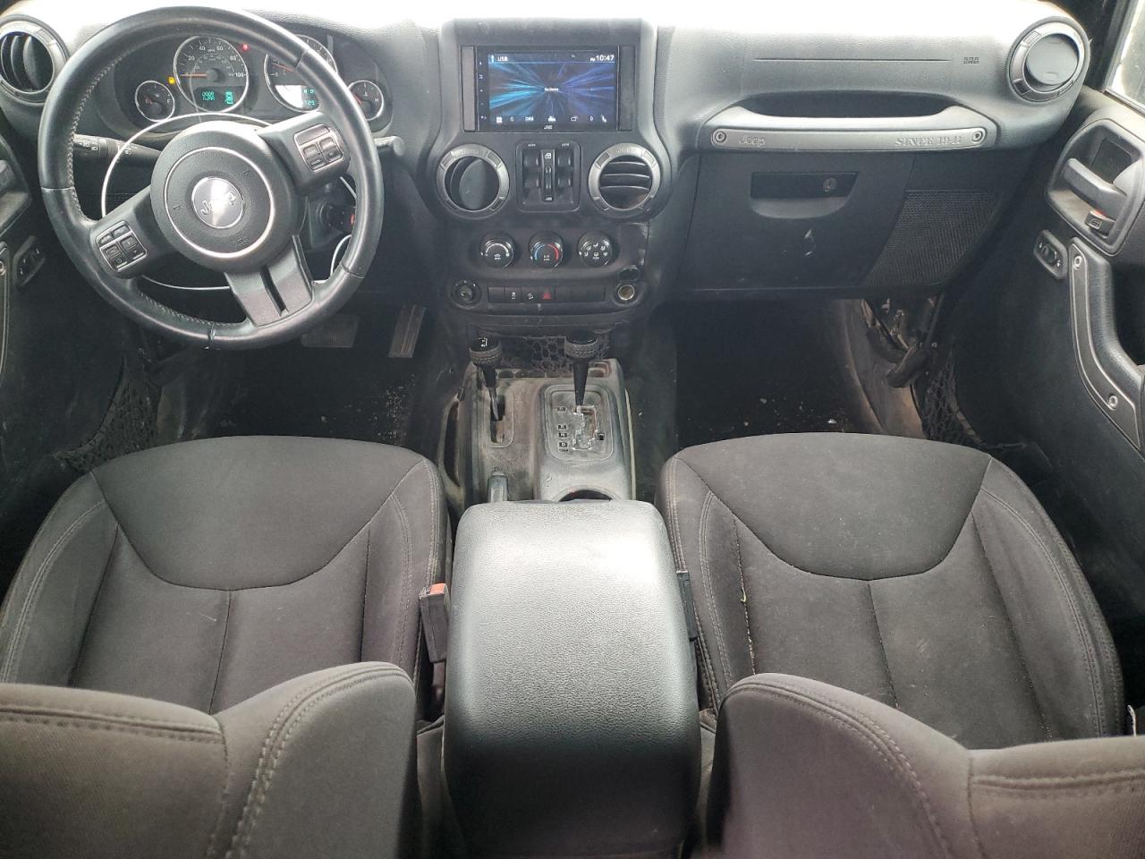 2014 Jeep Wrangler - Image 8
