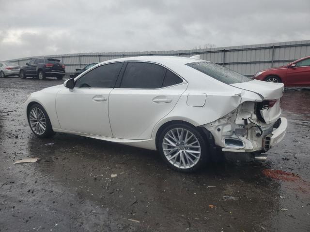  LEXUS IS 2016 Белый