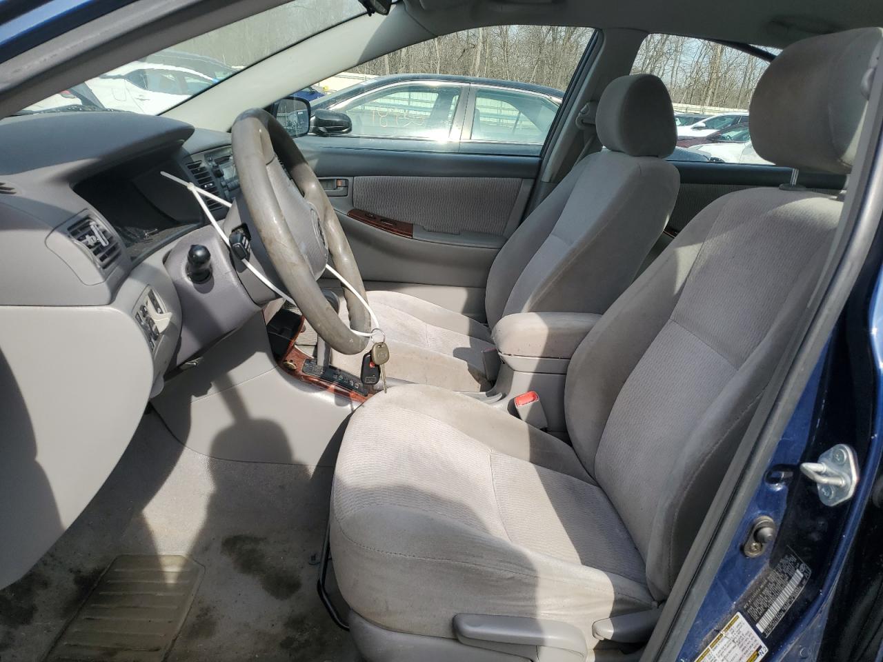2005 Toyota Corolla - Image 7