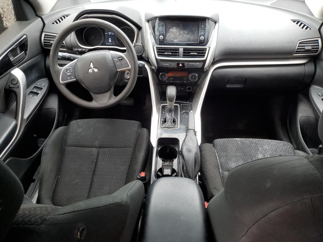 2020 Mitsubishi Eclipse - Image 8